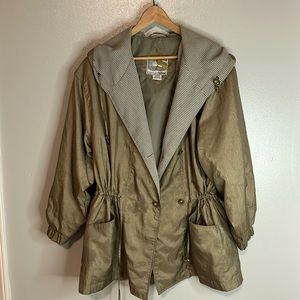 Currentseen women’s hooded windbreaker jacket NWOT 1X in excellent condition